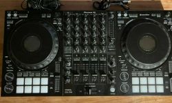 Sprzedam Pioneer DJ DDJ-1000 Black 4ch Performance DJ Controller Rekordbox