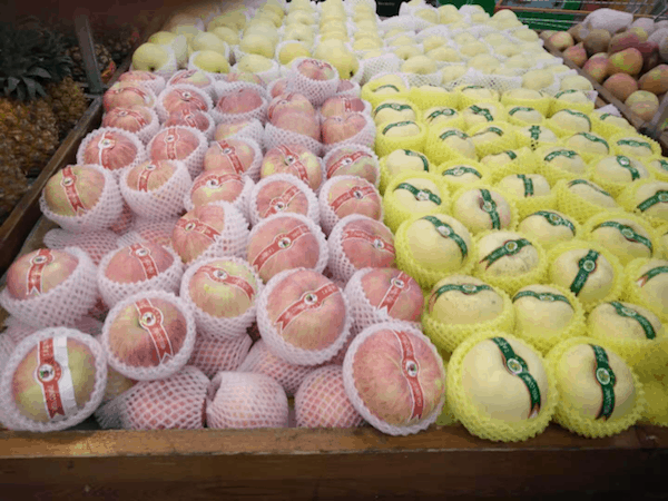 Niska cena stymuluje eksport chińskich jabłek