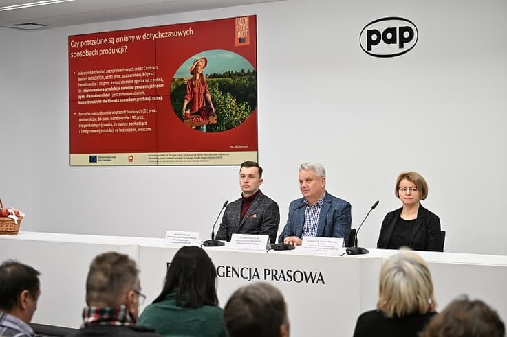 Polski rynek upomina się o zrównoważoną produkcję owoców