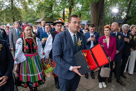 Powrót dożynek do Spały. Rolnicy dziękowali i... protestowali