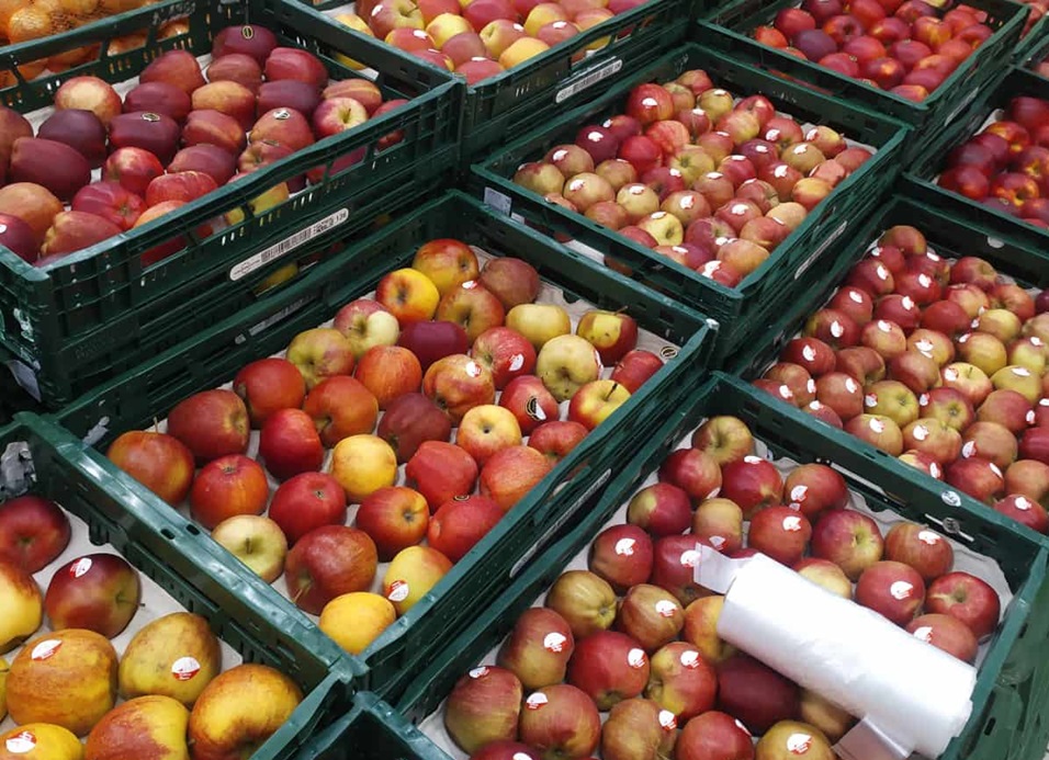 Nowe zasady znakowania żywności: flaga kraju pochodzenia na owocach i warzywach oraz zmiany w oznakowaniu przetworów owocowych i miodu