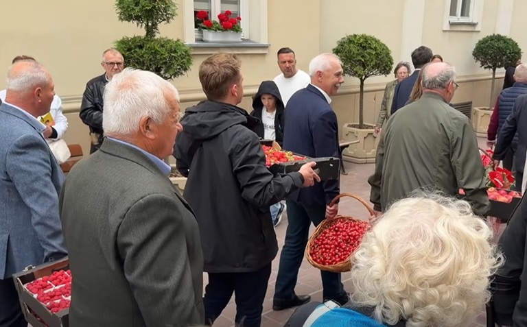 Sadownicy na Jasnej Górze: modlitwa o plony i przyszłość produkcji żywności