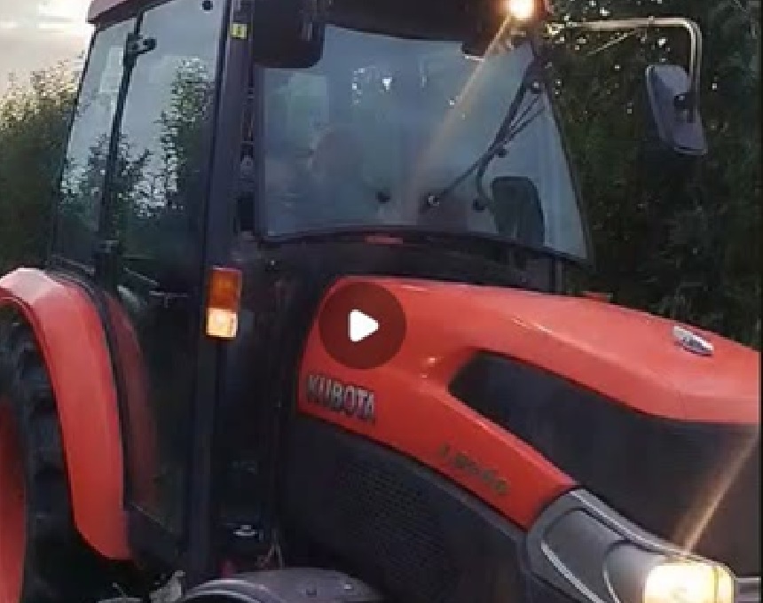 Kolejna kradzież w regionie. Z posesji zniknął ciągnik i rowery – właściciel prosi o pomoc