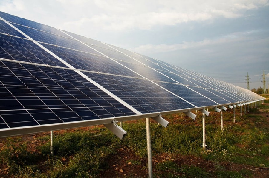 Wsparcie na OZE i efektywność energetyczną. Rolnicy mogą dostać nawet 1,7 mln zł