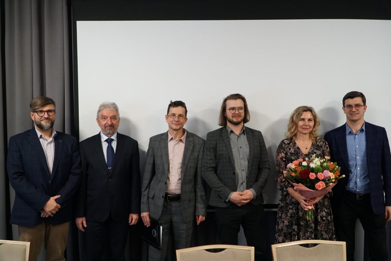 28zsNAnJ-1536x1026.jpg