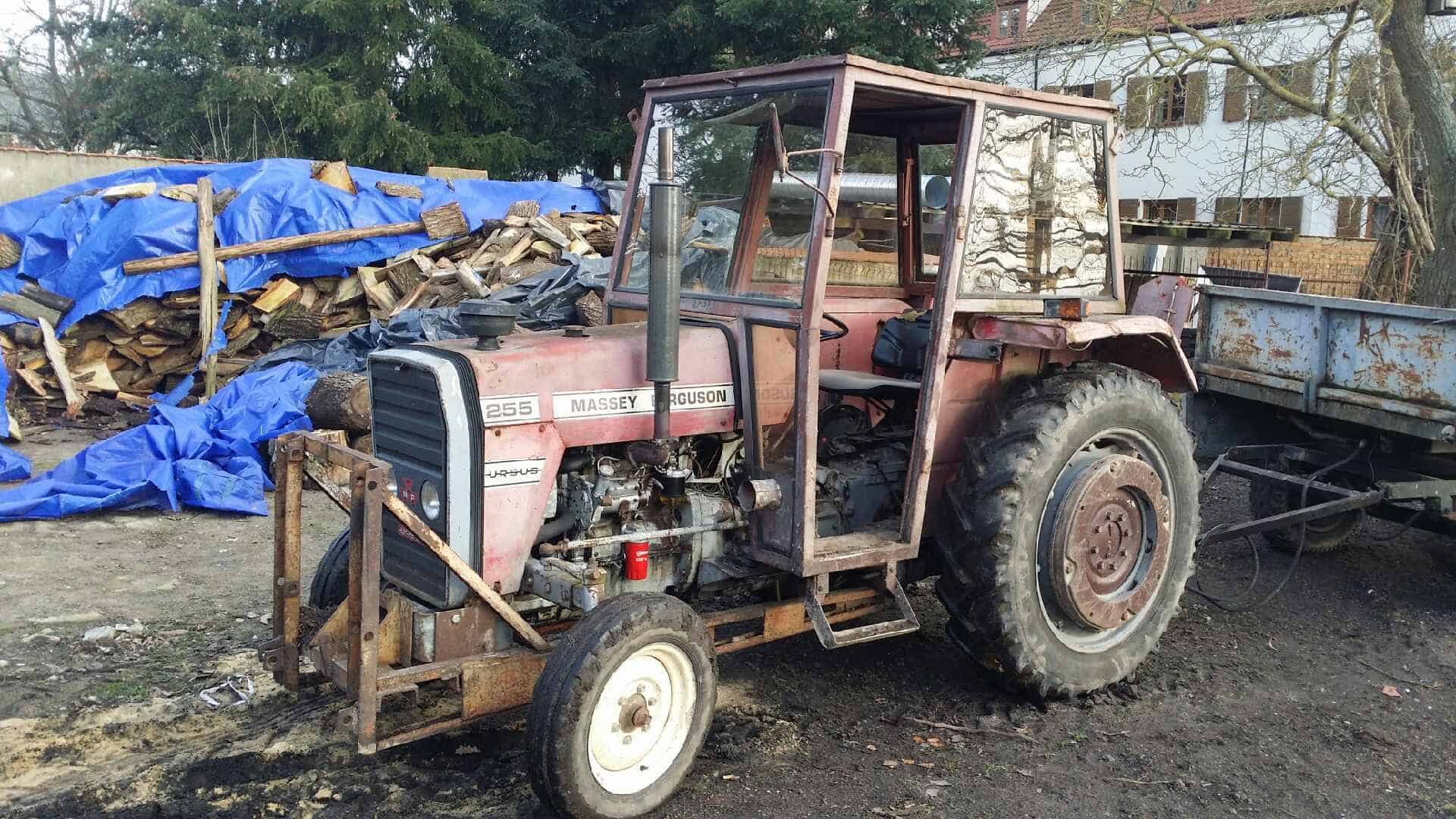 Skradziony ciągnik miał być rozkręcony na części