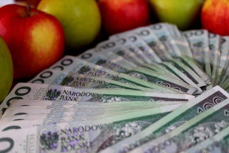 Średnie ceny skupu jabłek w Europie w marcu 2017 