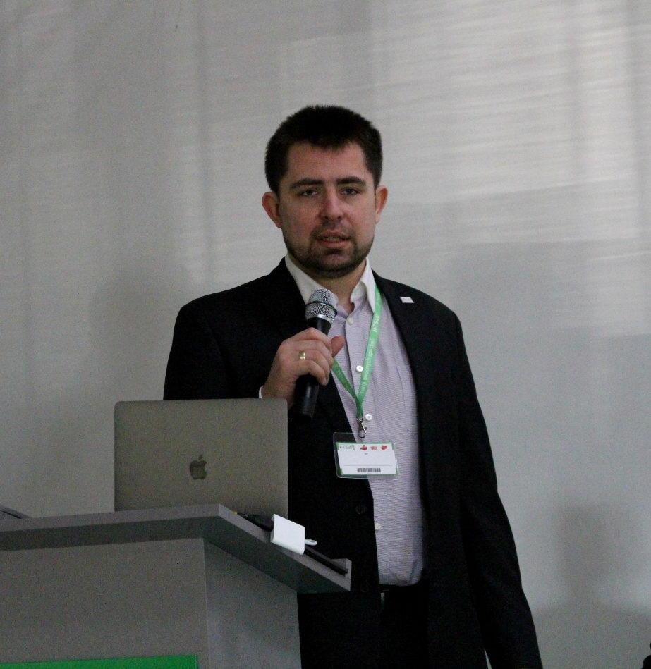 Prezes Appolonii: Musimy zacząć od poprawy sytuacji w kraju